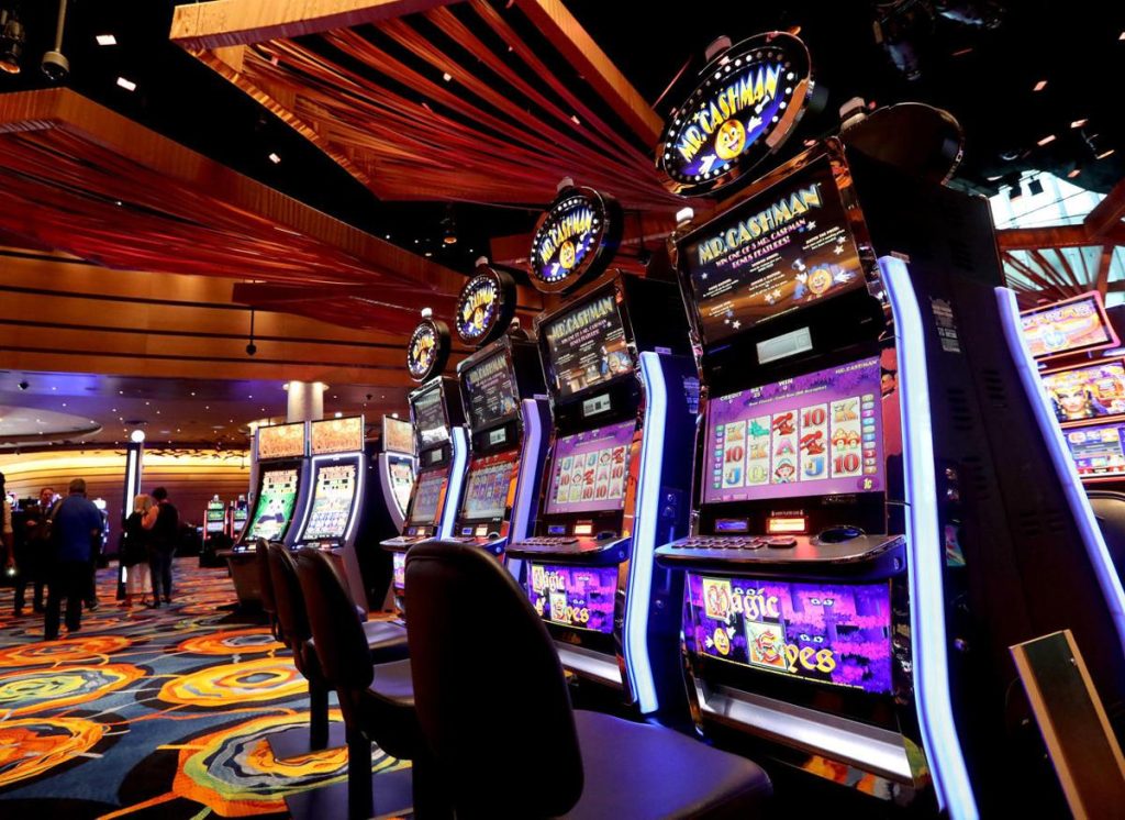 Play in Online Slots